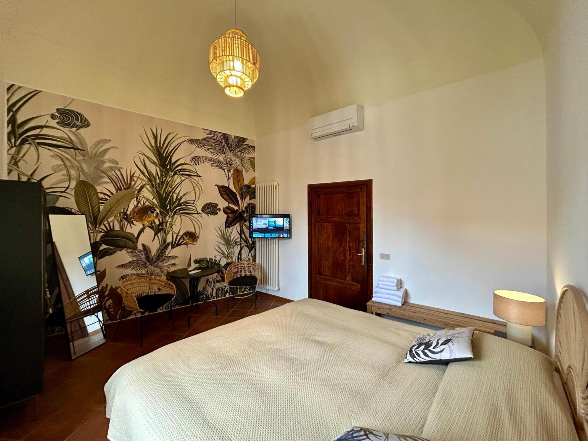 Santa Maria Suite Пиза Экстерьер фото